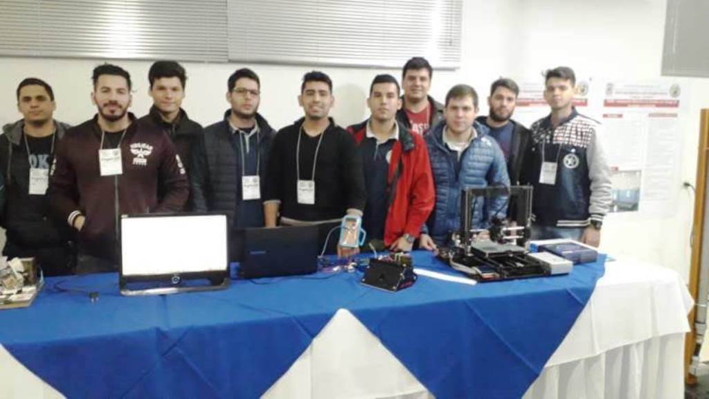 IngeLab Innovación y Creatividad carrera de Ingeniería Electromecánica